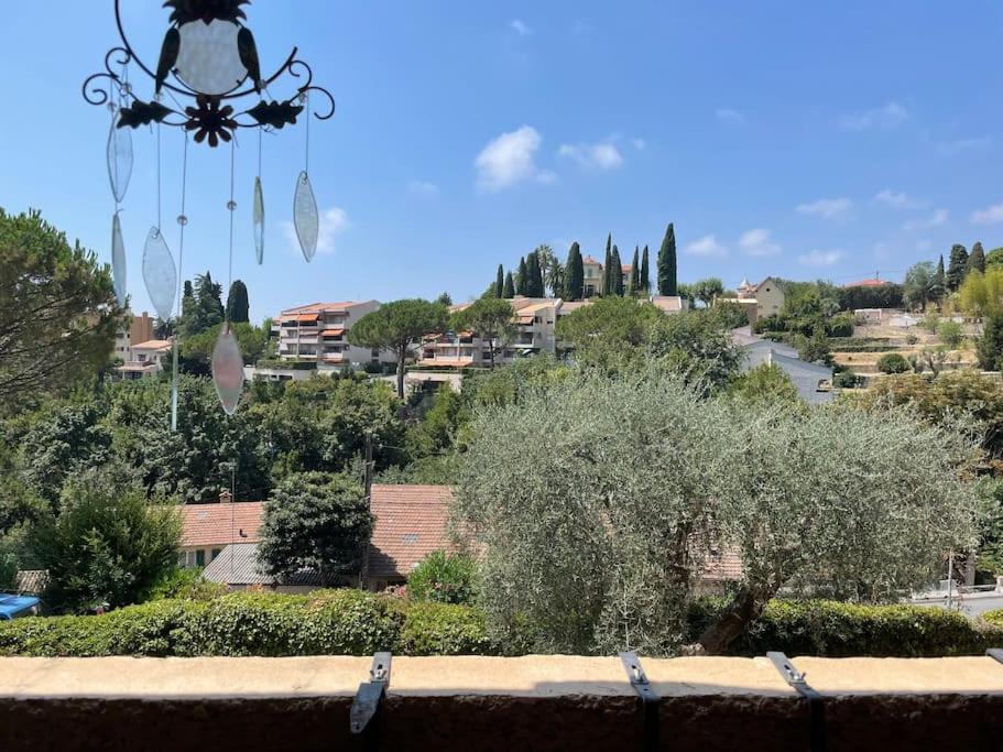 Appartement 2 Pieces 6Mn A Pied Du Centre Vence Dış mekan fotoğraf